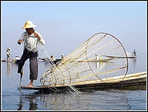 Myanmar lago Inle pescatore
