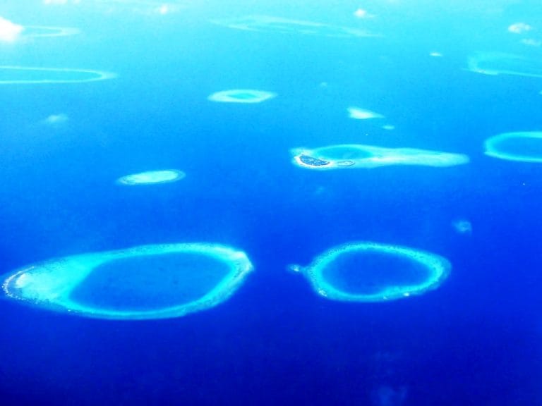 Viaggiare eco friendly 8 viaggiare eco-friendly ecologia isole dall'alto