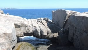 Albany tra rocce e mare