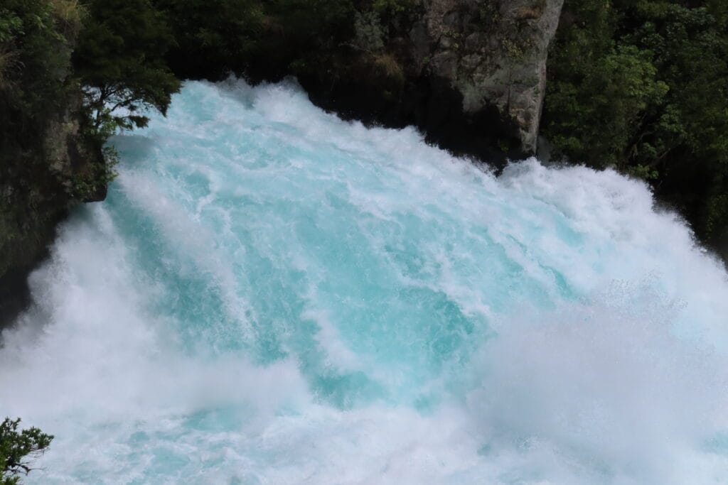 huka falls 